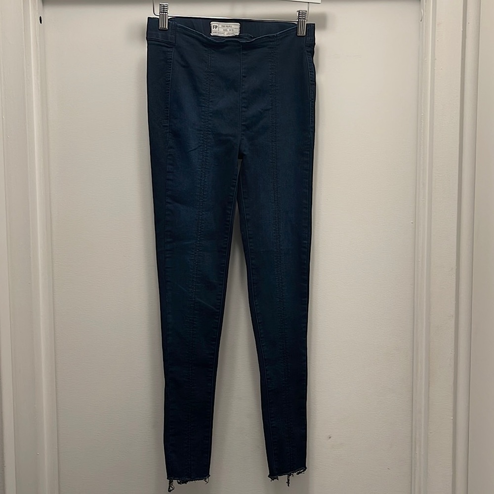 Free people dark blue Jeggings